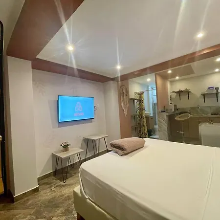 Acogedor Y Privado Estudio Cerca A La Muralla Apartamento